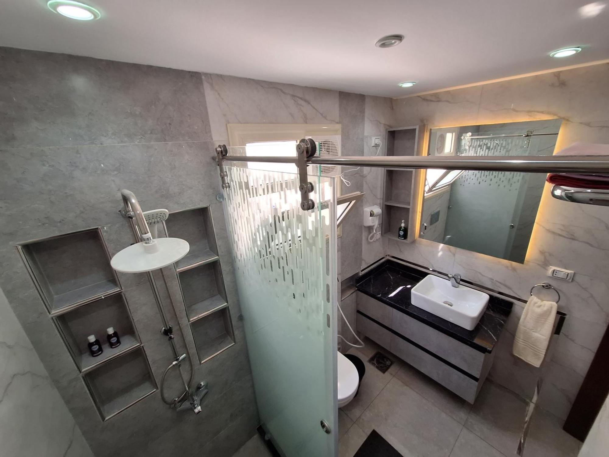 Brand New Flat - International Airport Apartment